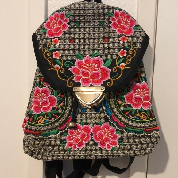 Other - NEW Beautiful artesanal backpack 🎒